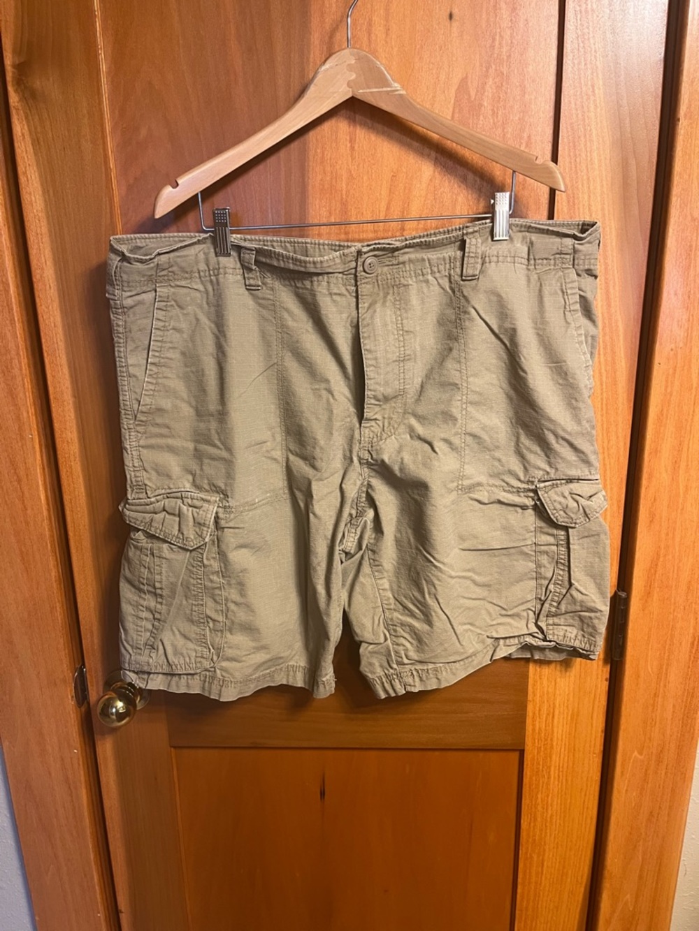 Goodfellow & Co Tan Cargo Shorts